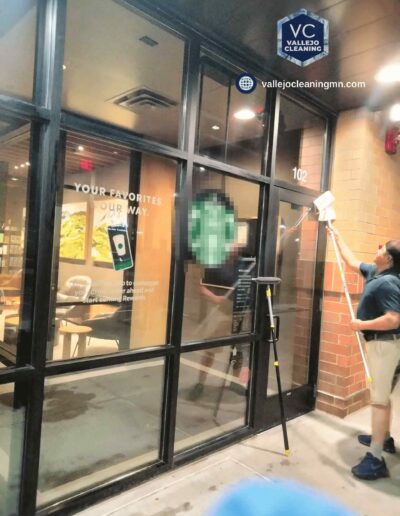 Window Cleaning Services for Commercial Buildings